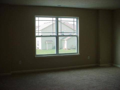 1613 Fair Weather Dr, Pendleton, IN 46064 photo 6