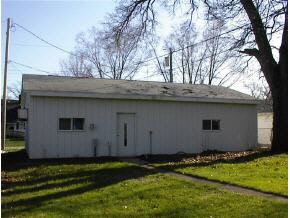 202 W Davis St, Hamlet, IN 46532 photo 2
