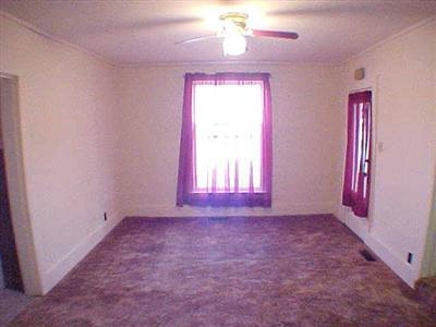 427 E Arnold, Bluffton, IN 46714 photo 3