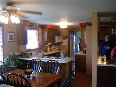 416 S Adams St, Monroe, IN 46772 photo 2