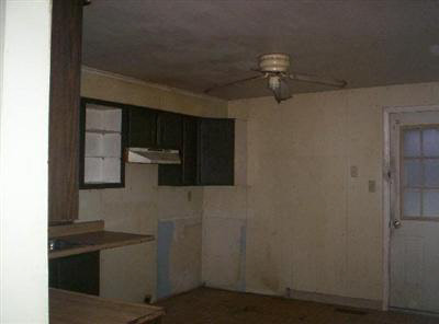 3108 Taylor, Yoder, IN 46798 photo 3