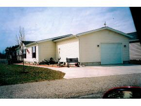 2739 Briarwood Ave, Plymouth, IN 46563 photo 1