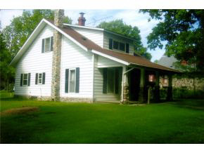 404 Indiana Ave, Argos, IN 46501 photo 1