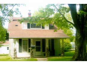 404 Indiana Ave, Argos, IN 46501 photo 2