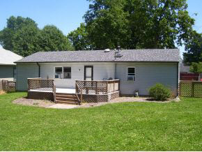 600 Pearl St, Plymouth, IN 46563 photo 2