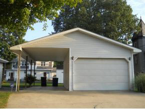 627 N Walnut St, Plymouth, IN 46563 photo 2