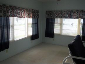 627 N Walnut St, Plymouth, IN 46563 photo 6