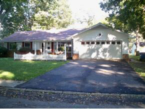 415 Ewing St, Plymouth, IN 46563 photo 3