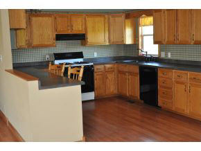 975 S 400e, Winamac, IN 46996 photo 4