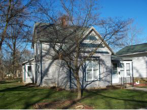 328 Conger St, Plymouth, IN 46563 photo 1