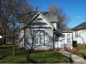 328 Conger St, Plymouth, IN 46563 photo 2