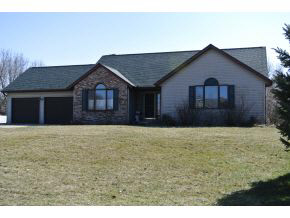 12585 Emerald Ct, Plymouth, IN 46563 photo 1
