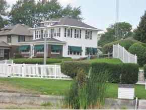 508 E Washington St, Culver, IN 46511 photo 3