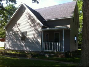 930 Franklin St, Rochester, IN 46975 photo 1