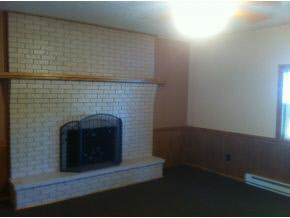 930 Franklin St, Rochester, IN 46975 photo 3