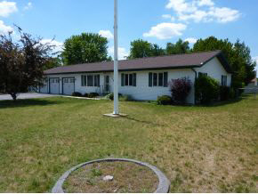 1564 Elizabeth Ave, Rochester, IN 46975 photo 1