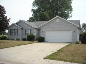 1144 Warana Dr, Plymouth, IN 46563 photo 1