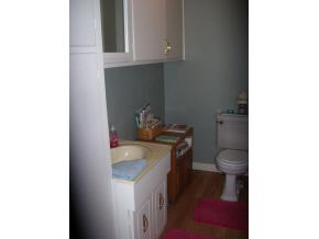 317 S Bowen Ave, Bremen, IN 46506 photo 12
