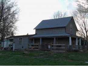 212 N East St, Kewanna, IN 46939 photo 1