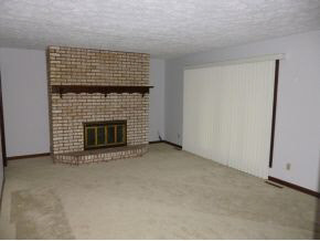 1819 Edgefield Ln, Mishawaka, IN 46544 photo 7