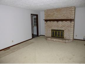 1819 Edgefield Ln, Mishawaka, IN 46544 photo 6
