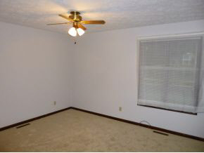 1819 Edgefield Ln, Mishawaka, IN 46544 photo 11