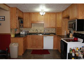 1211 N Michigan St, Plymouth, IN 46563 photo 3