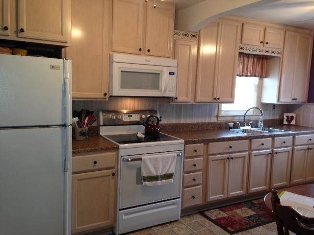 1006 Jackson Blvd, Rochester, IN 46975 photo 2