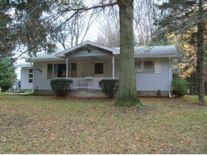 6337 Underwood Rd, Plymouth, IN 46563 photo 3