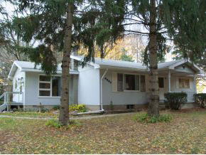 6337 Underwood Rd, Plymouth, IN 46563 photo 2