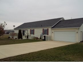 1055 Dora Ln, Plymouth, IN 46563 photo 2