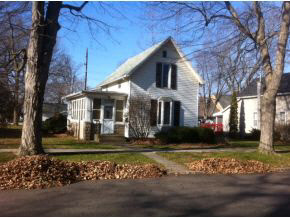 1122 Monroe St, Rochester, IN 46975 photo 1