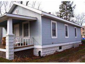 611 E Laporte St, Plymouth, IN 46563 photo 3