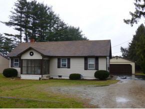 60191 Mayflower Rd, South Bend, IN 46614 photo 1