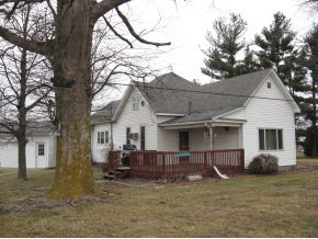 9592 S Sr 25, Rochester, IN 46975 photo 1