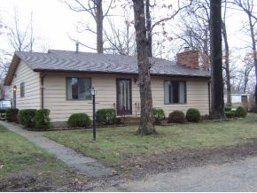 7833 N Kickapoo, Walkerton, IN 46574 photo 1