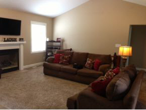 1715 Chickory Ln, Rochester, IN 46975 photo 2