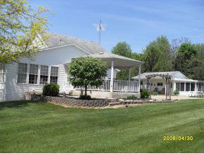 10938 Nutmeg Rd, Plymouth, IN 46563 photo 2