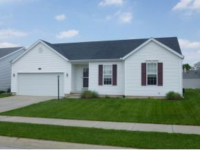 1922 Peace Rose Ln, Mishawaka, IN 46544 photo 1