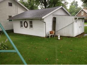309 S Main St, Lapaz, IN 46537 photo 4