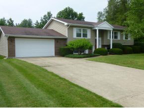 129 Friendship Ln, Walkerton, IN 46574 photo 1