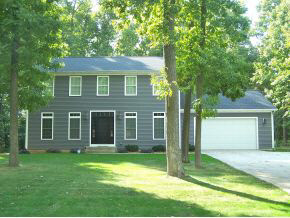 11061 Forest Dr, Plymouth, IN 46563 photo 1