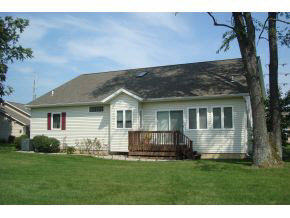 2240 Fairfield Blvd, Plymouth, IN 46563 photo 2