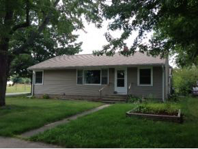 1230 Washington St, Rochester, IN 46975 photo 1