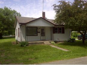 930 Park St, Rochester, IN 46975 photo 1
