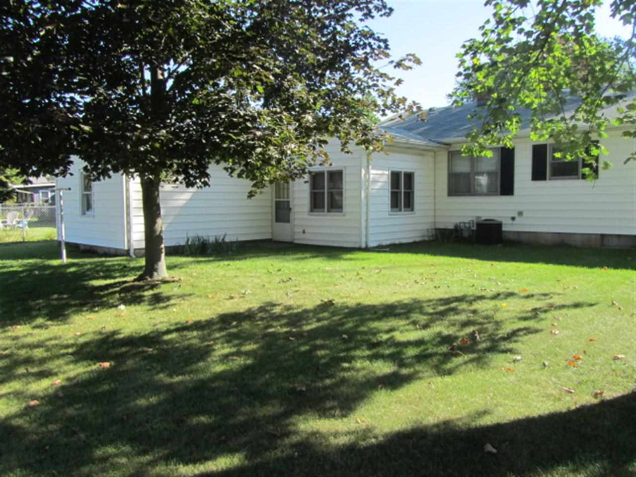 1220 Washington St, Rochester, IN 46975 photo 4