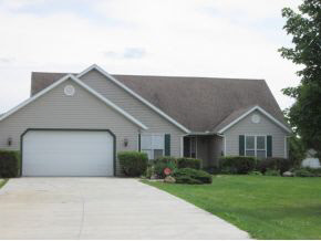 18300 Quinn Rd, Bremen, IN 46506 photo 1
