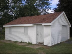 508 Georgia St, Walkerton, IN 46574 photo 3