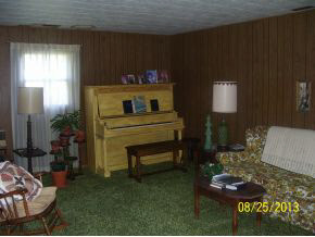 502 W Park Ave, Bourbon, IN 46504 photo 4