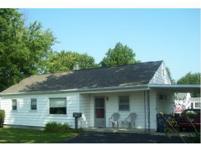 502 W Park Ave, Bourbon, IN 46504 photo 1